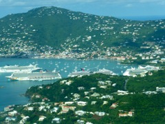 Charlotte Amalie St Thomas with FIVE cruise boats!