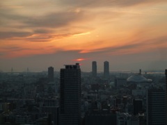 Sunset 31 Mar over Osaka