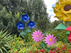 Twirling flowers