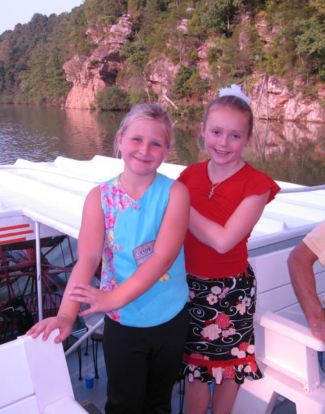 021 Jaimie and Olivia