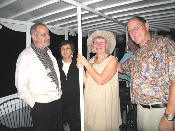 051 Garland & DoppStein