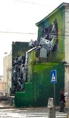 Bordalo  From Side