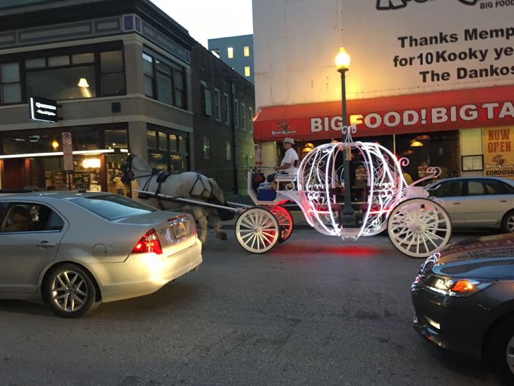 Lighted Carriage