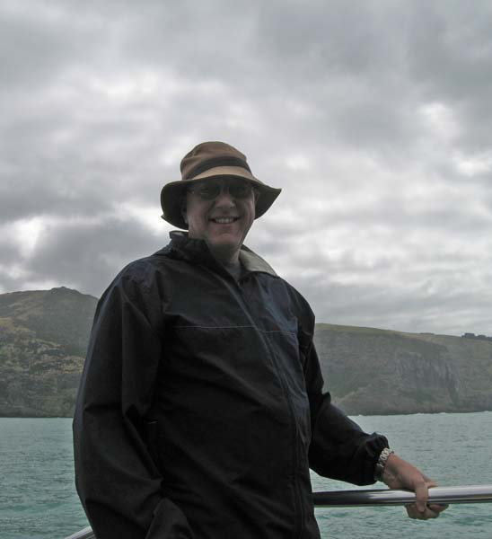 073 Bob in "Black Cat" (S)