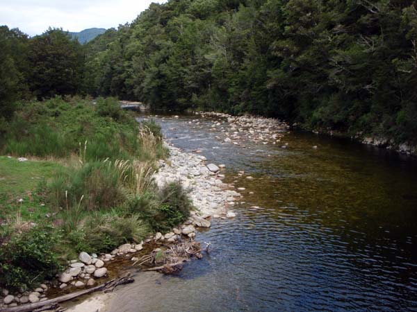 147 Victoria Ra River