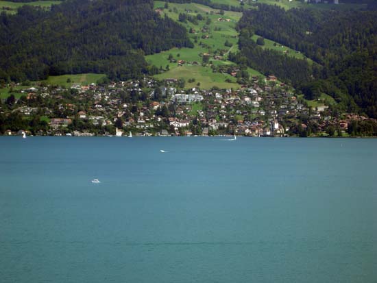 286 Gunten onThunersee 