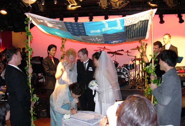 104.5 Japan Pics 2006 274