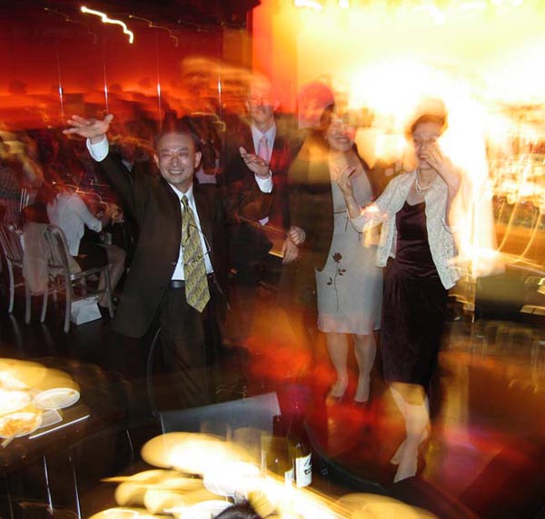 149 Showkowa Dancing