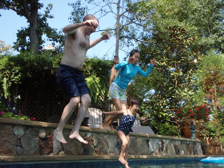 21-05 Flying Family!