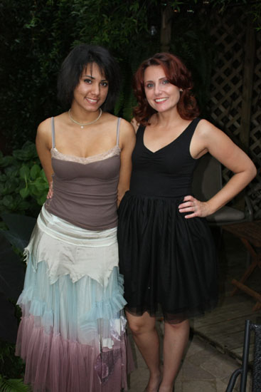 25-22 Daughter & Mom