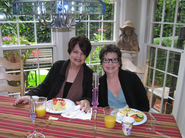 26-02 Sisters Barbra & Geri