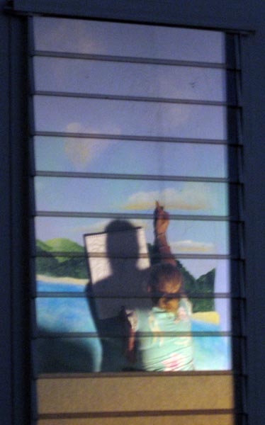 Painter Helen a Sketching